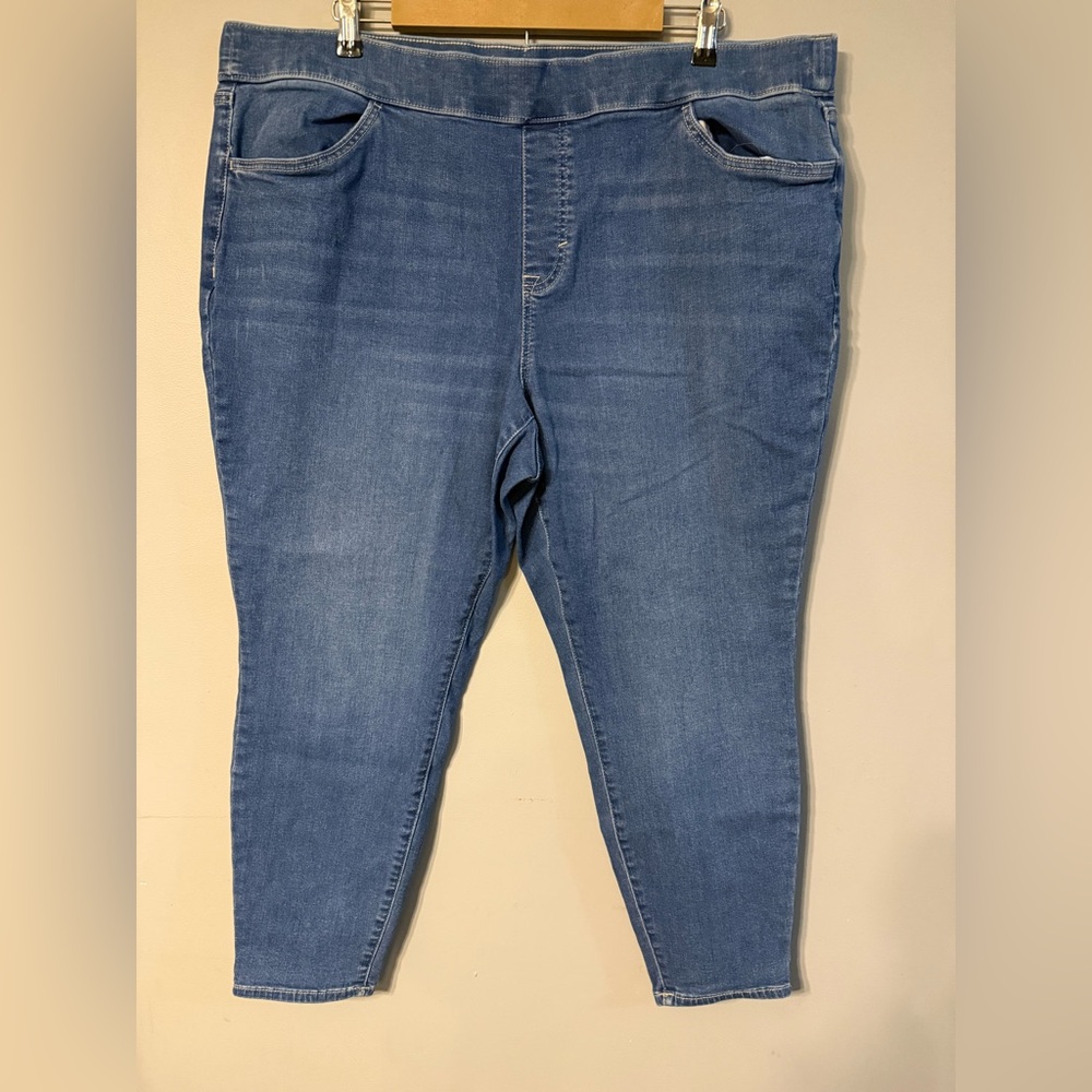 EVRI Women's Light Blue Jeggings